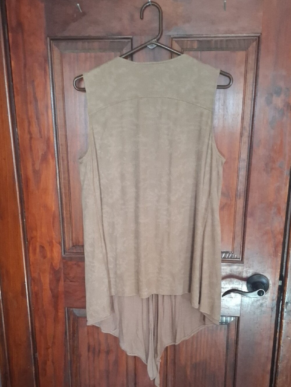 Miilla Medium Sleeveless Button-Front Tunic Top - Brown - Picture 4 of 4